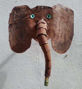 Lire la suite à propos de l’article Éléphantastique de jardin